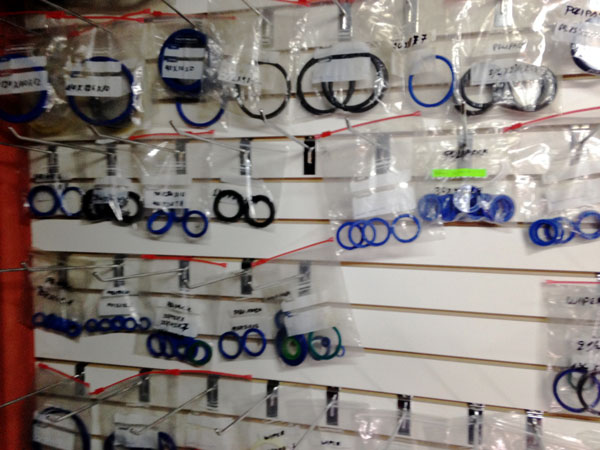 Sellos hidráulicos y repuestos para sistemas hidráulicos industriales