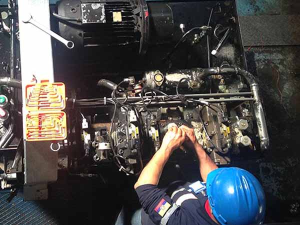 Mantenimiento y reconstrucción de bombas hidráulicas