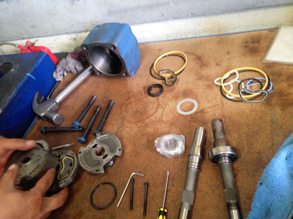 Reparación de bombas hidráulicas
